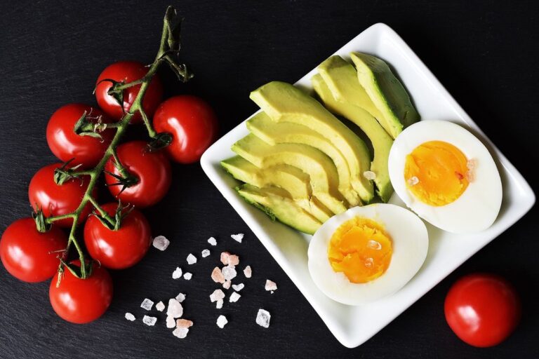 8 Keto Diet Side Effects to Know