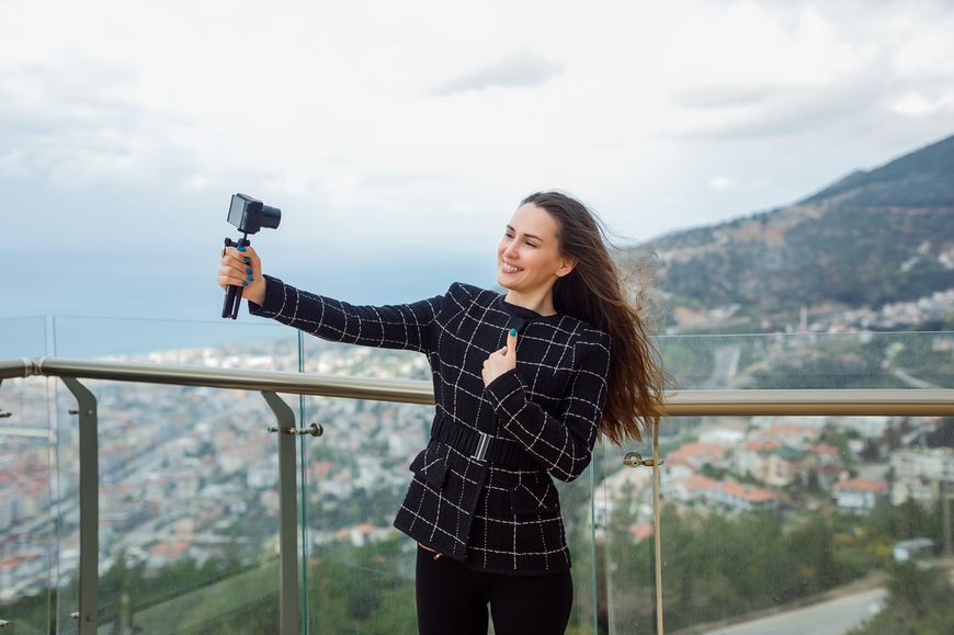 To Take Amazing Photos Of Yourself As A Solo Traveller